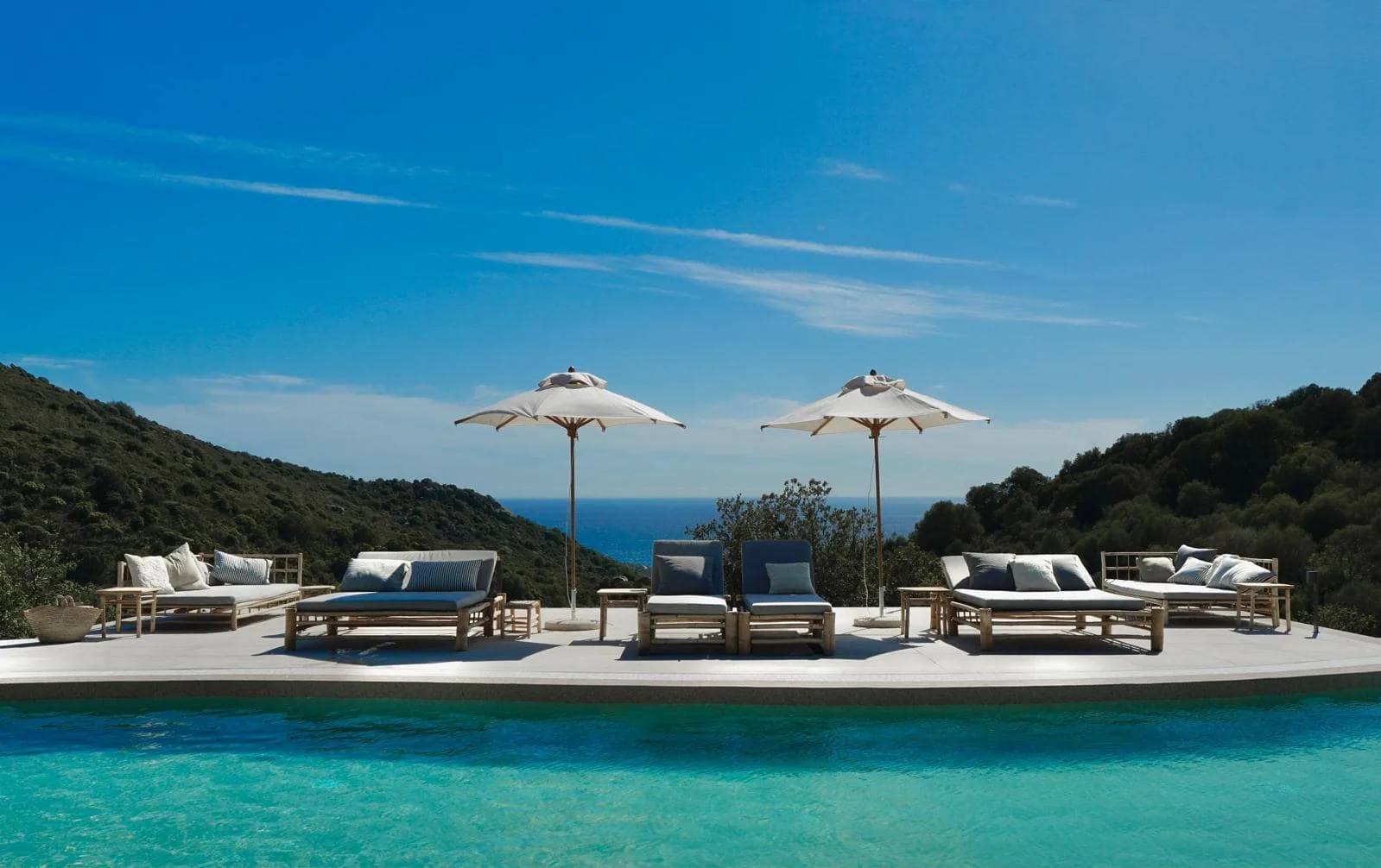 OS Yoga Retreats Sardinien valleypool 5