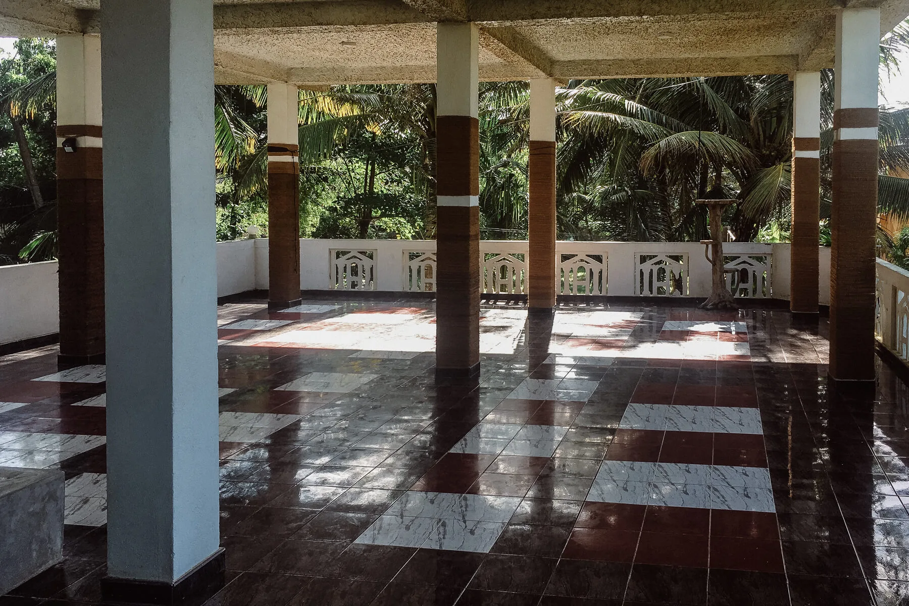 yoga-retreat-srilanka