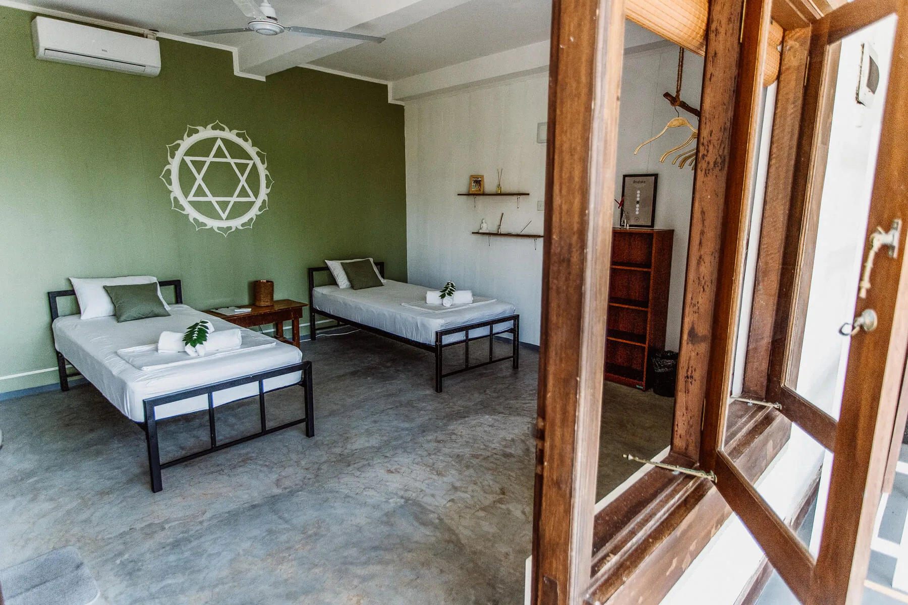 yoga-retreat-srilanka