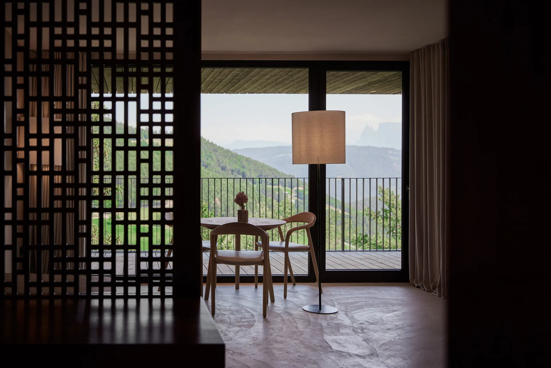 C Eco Designhotel SaltussaltusSAL Suite online00003