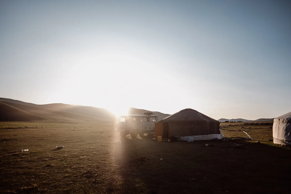Onylsoulretreasts mongolia2019 chrisabatzis preview 0707
